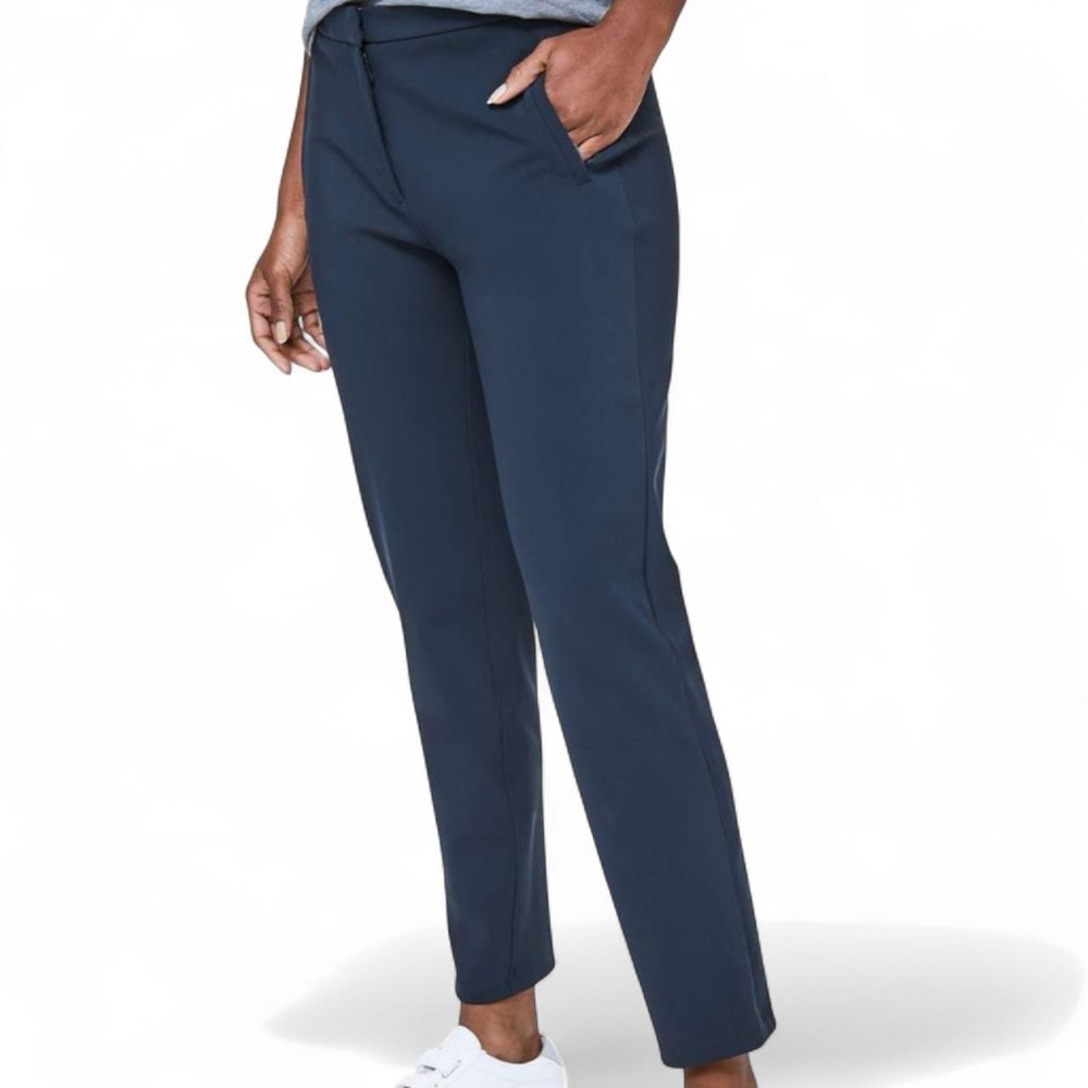 Lululemon On The Move Navy Pant 28", Size 8